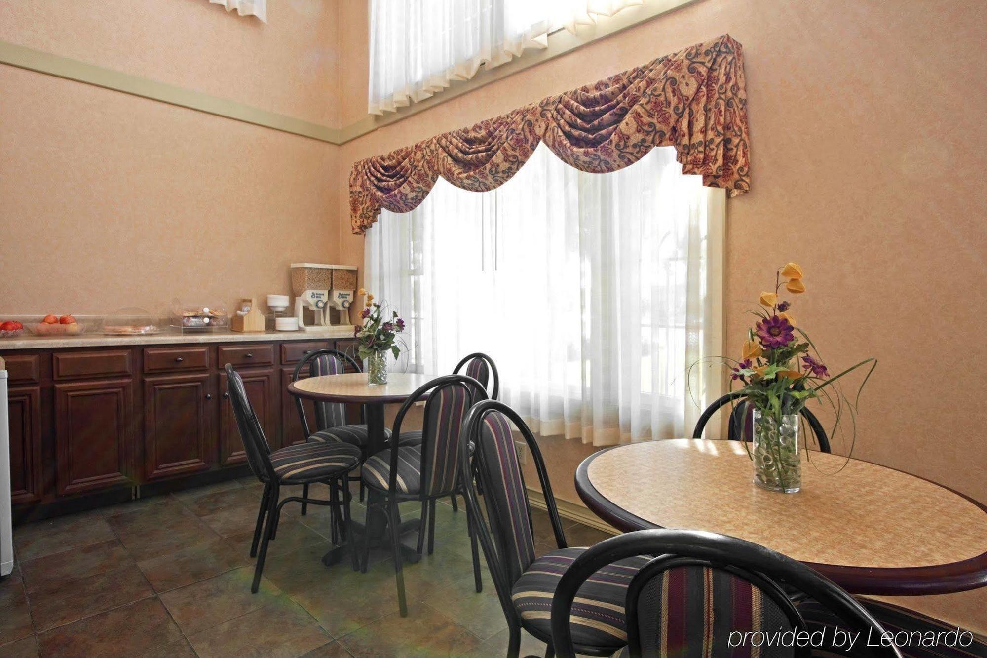 Americas Best Value Inn Anderson SC Restaurant foto